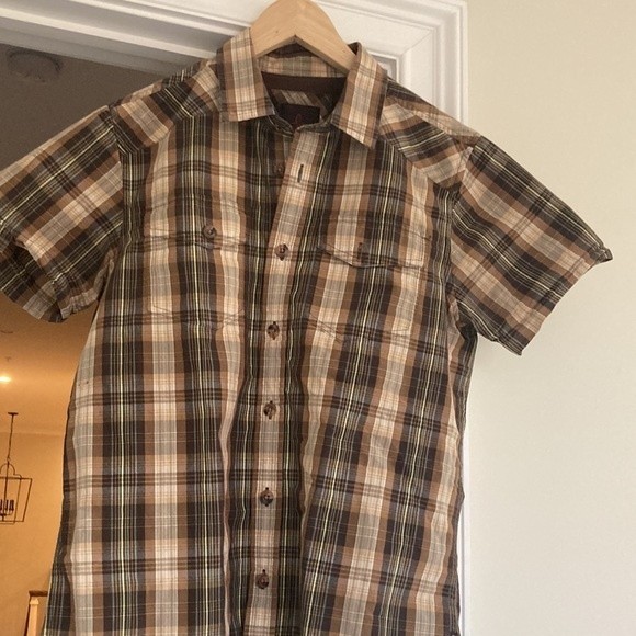 Prana button down size small. - Picture 4 of 10